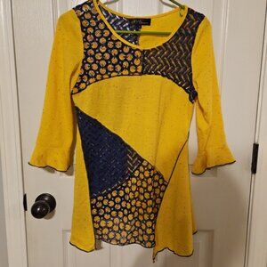 Womens long sleeved shirt